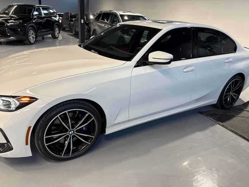 BMW 330 * 330i xDrive * CARFAX * ЦЕНА ДО БГ, снимка 2 - Автомобили и джипове - 53057305