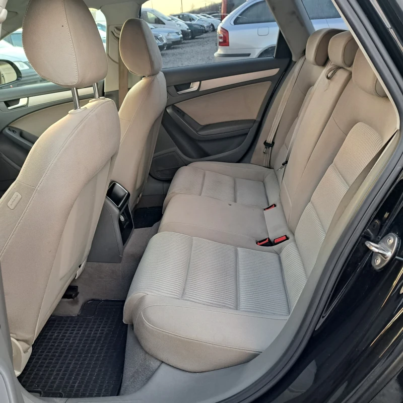 Audi A4 2.0 TDI  klimatronik , снимка 15 - Автомобили и джипове - 53060468