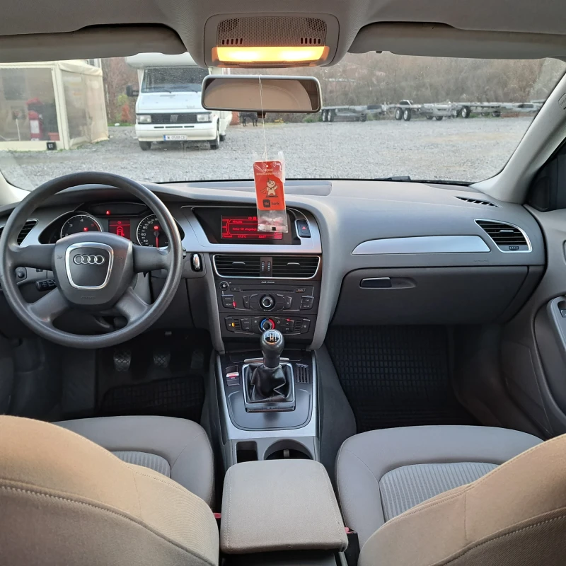 Audi A4 2.0 TDI  klimatronik , снимка 10 - Автомобили и джипове - 53060468