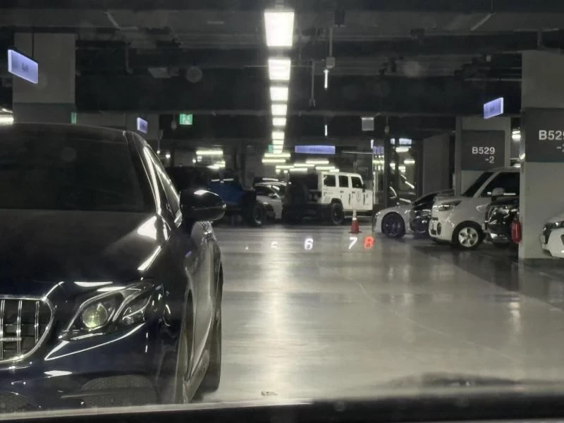 Mercedes-Benz GT 63 S 4MATIC| 360| ����� �� ������ | Mobile.bg � ����������� 9