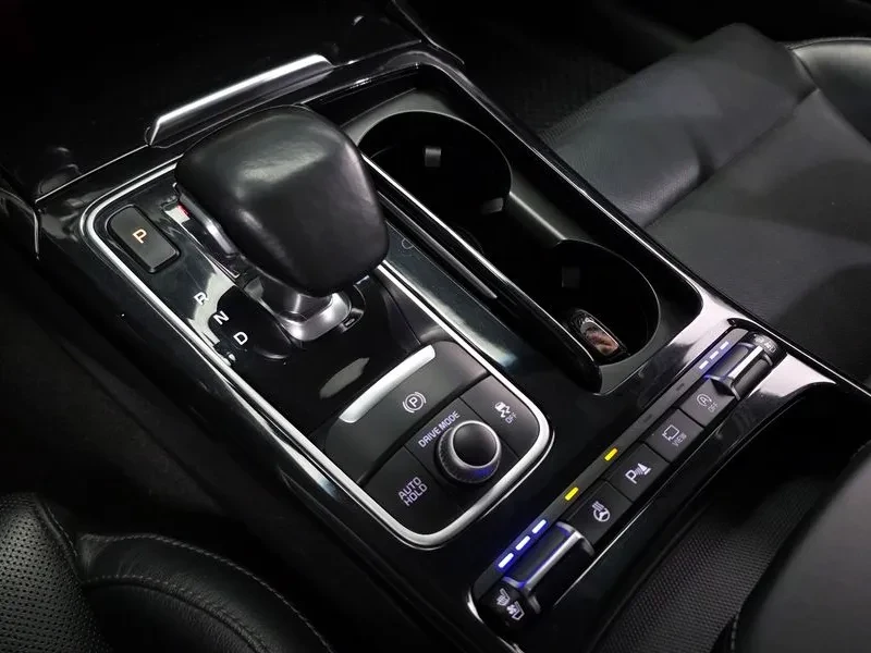 Kia Stinger 2.2 Diesel Awd Platinum, снимка 9 - Автомобили и джипове - 55899918