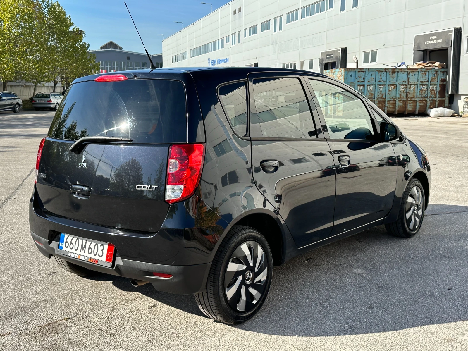 Mitsubishi Colt 1.1i Facelift - изображение 4