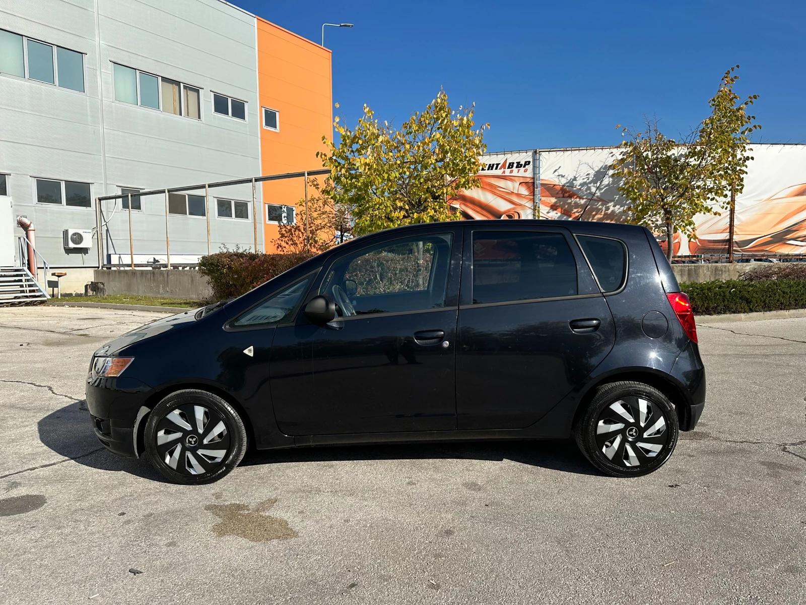 Mitsubishi Colt 1.1i Facelift - изображение 2