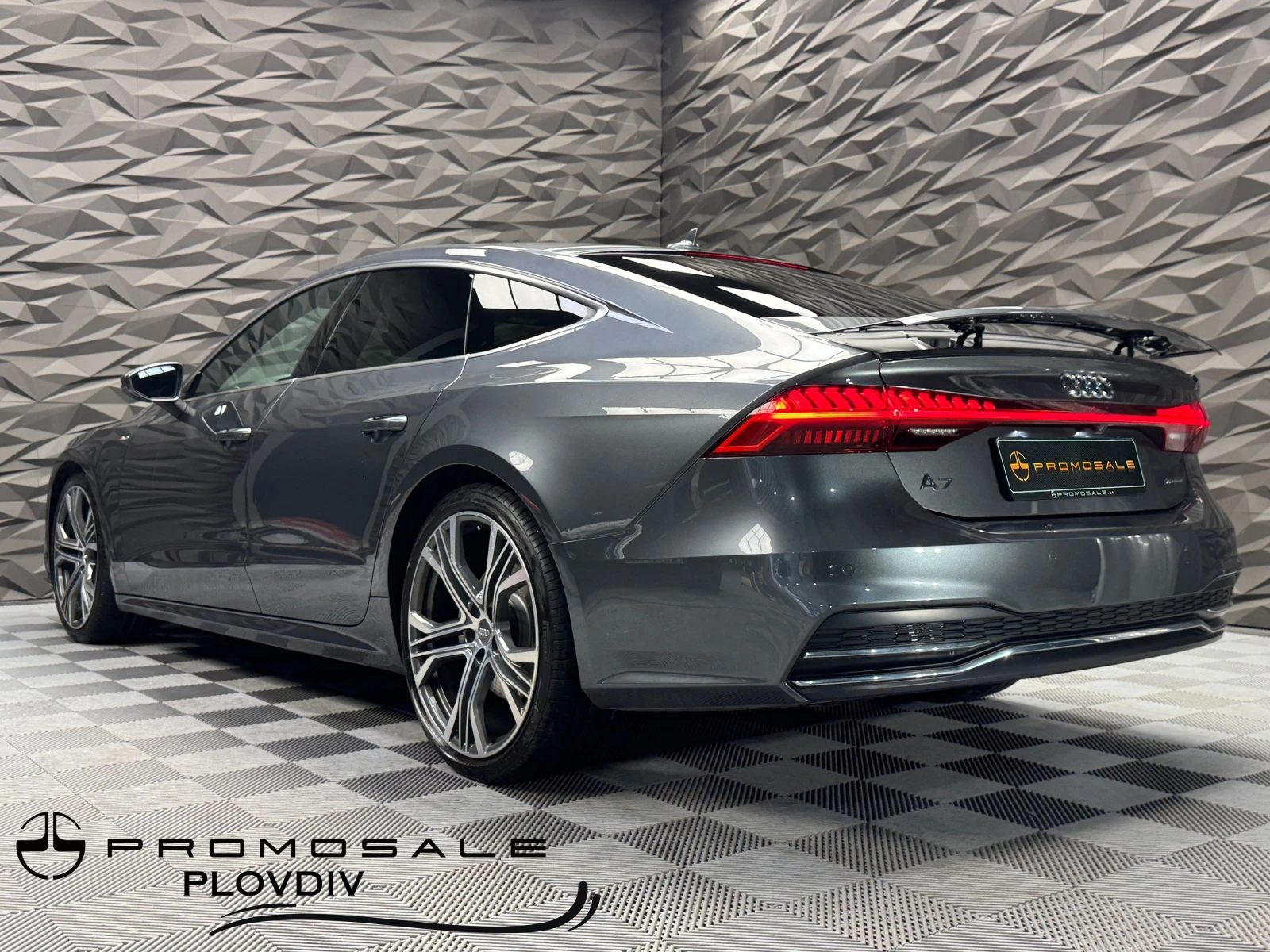Audi A7 50TDI Quattro S-line* Matrix* B&O* Камера - изображение 3