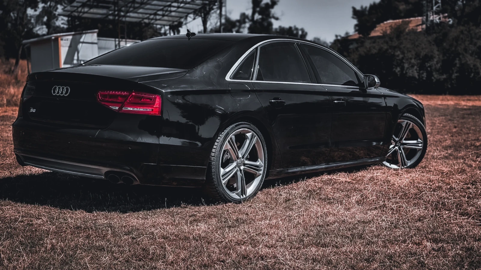 Audi S8  - изображение 5