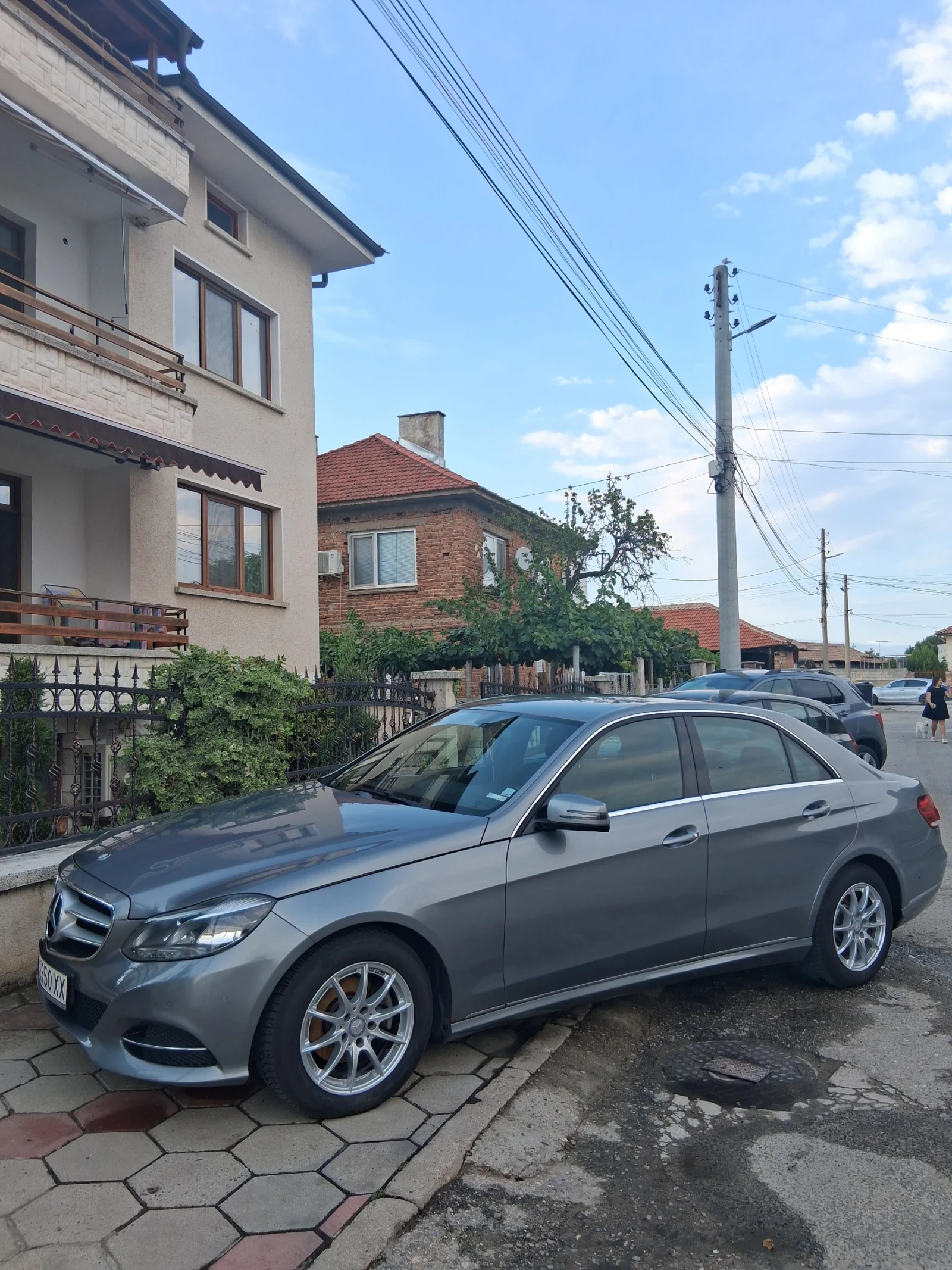 Mercedes-Benz E 200  - изображение 2