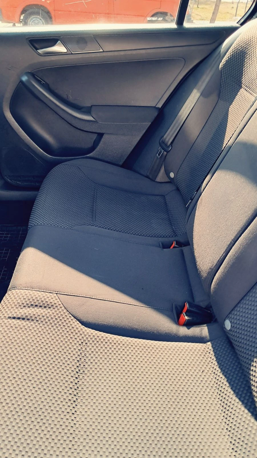 VW Jetta  - изображение 6