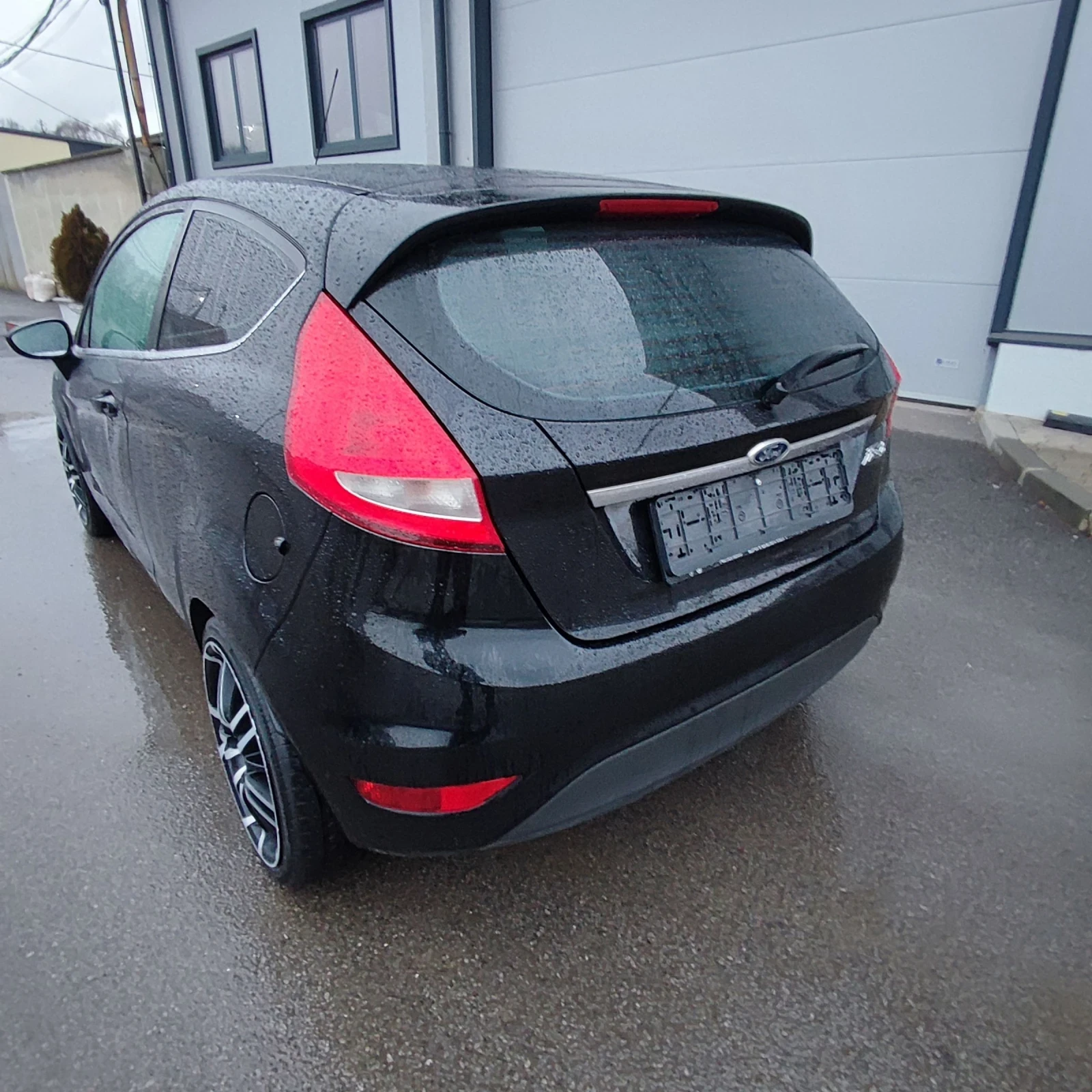 Ford Fiesta 1.25 i* TITANIUM* KLIMATRONIK* EURO 5B*  - изображение 7