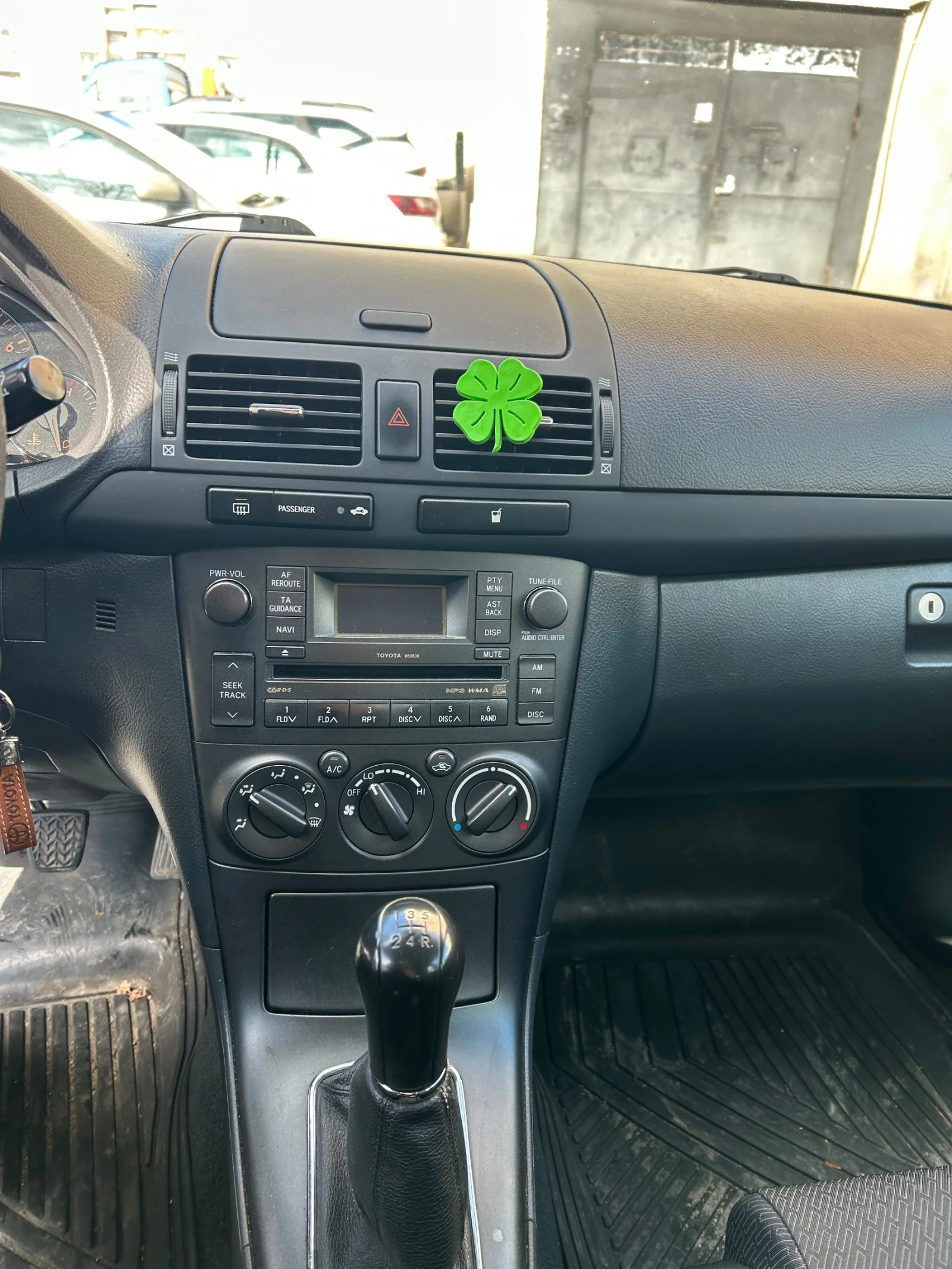 Toyota Avensis | Mobile.bg � ����������� 6