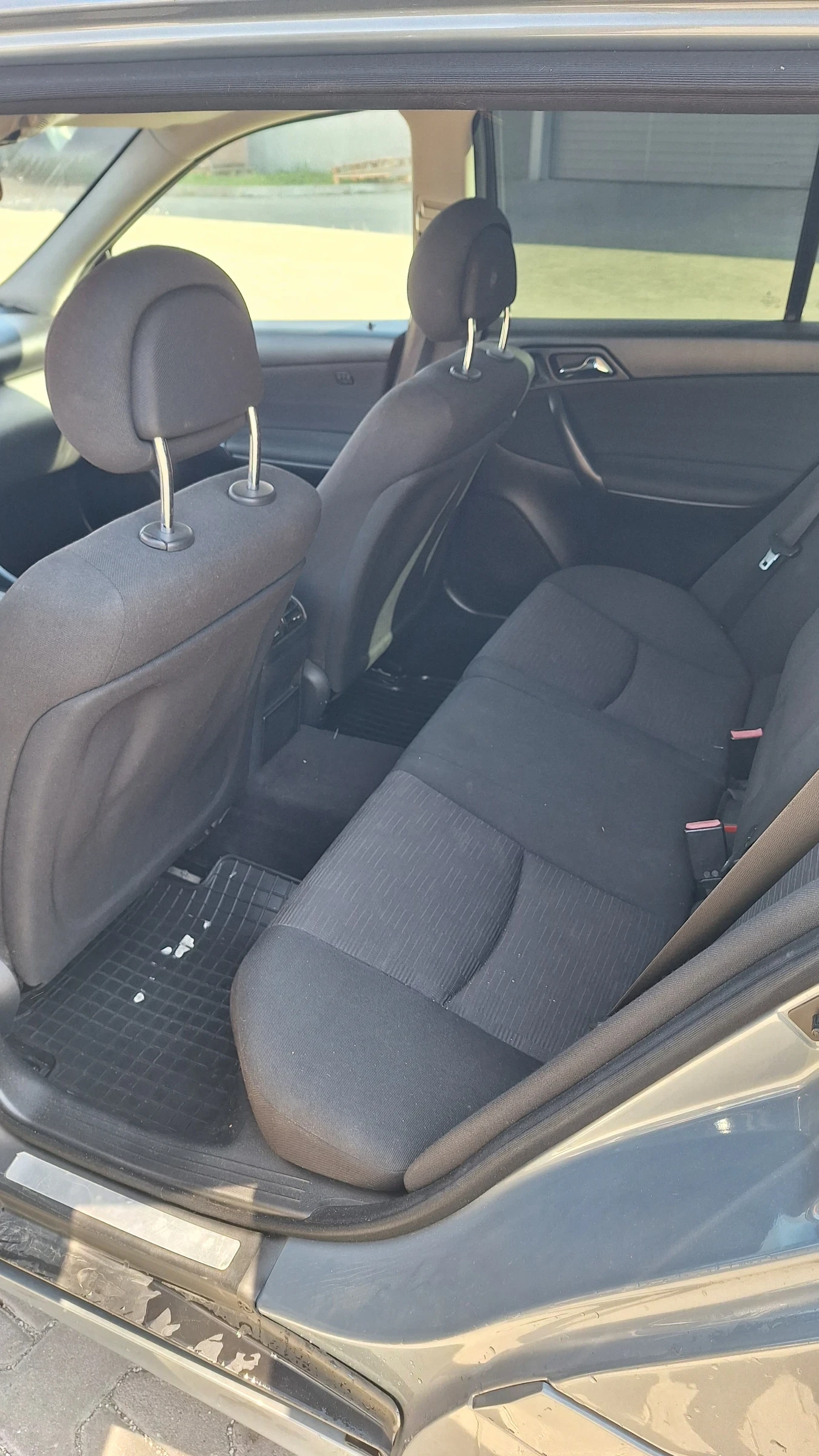 Mercedes-Benz C 200, снимка 8 - Автомобили и джипове - 53827783