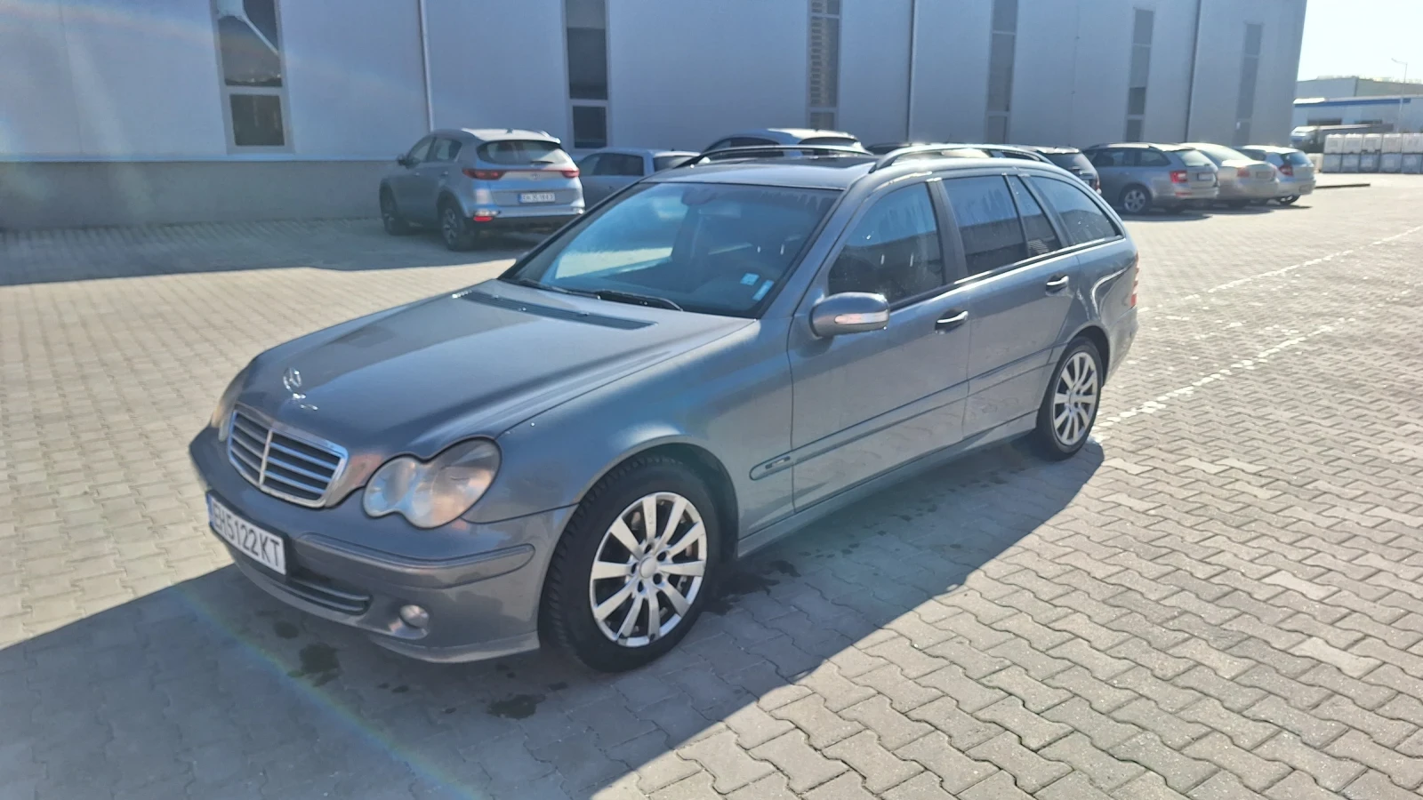 Mercedes-Benz C 200, снимка 3 - Автомобили и джипове - 53827783