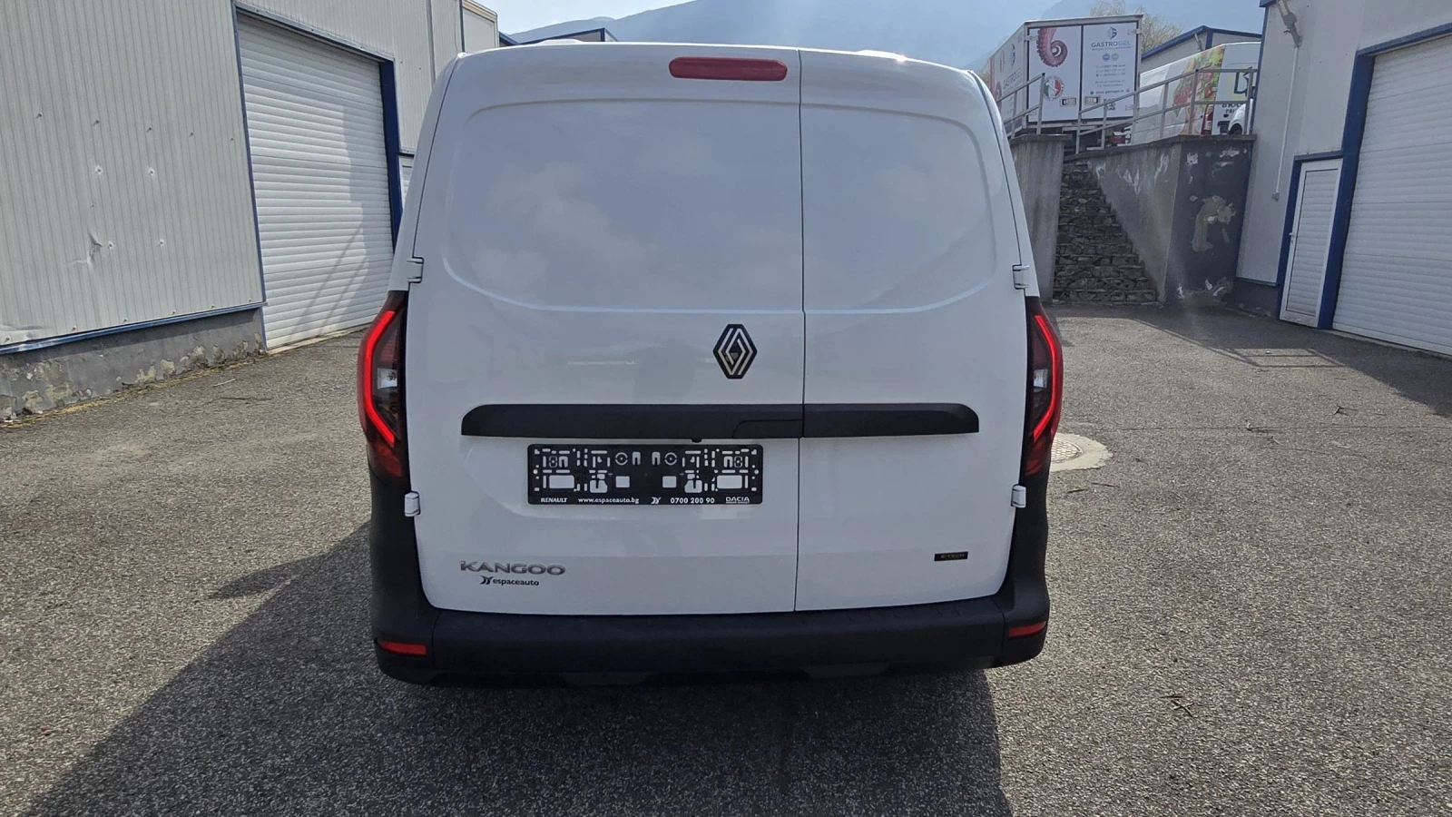 Renault Kangoo E-TECH EV45 22KW , снимка 5 - Автомобили и джипове - 53931295