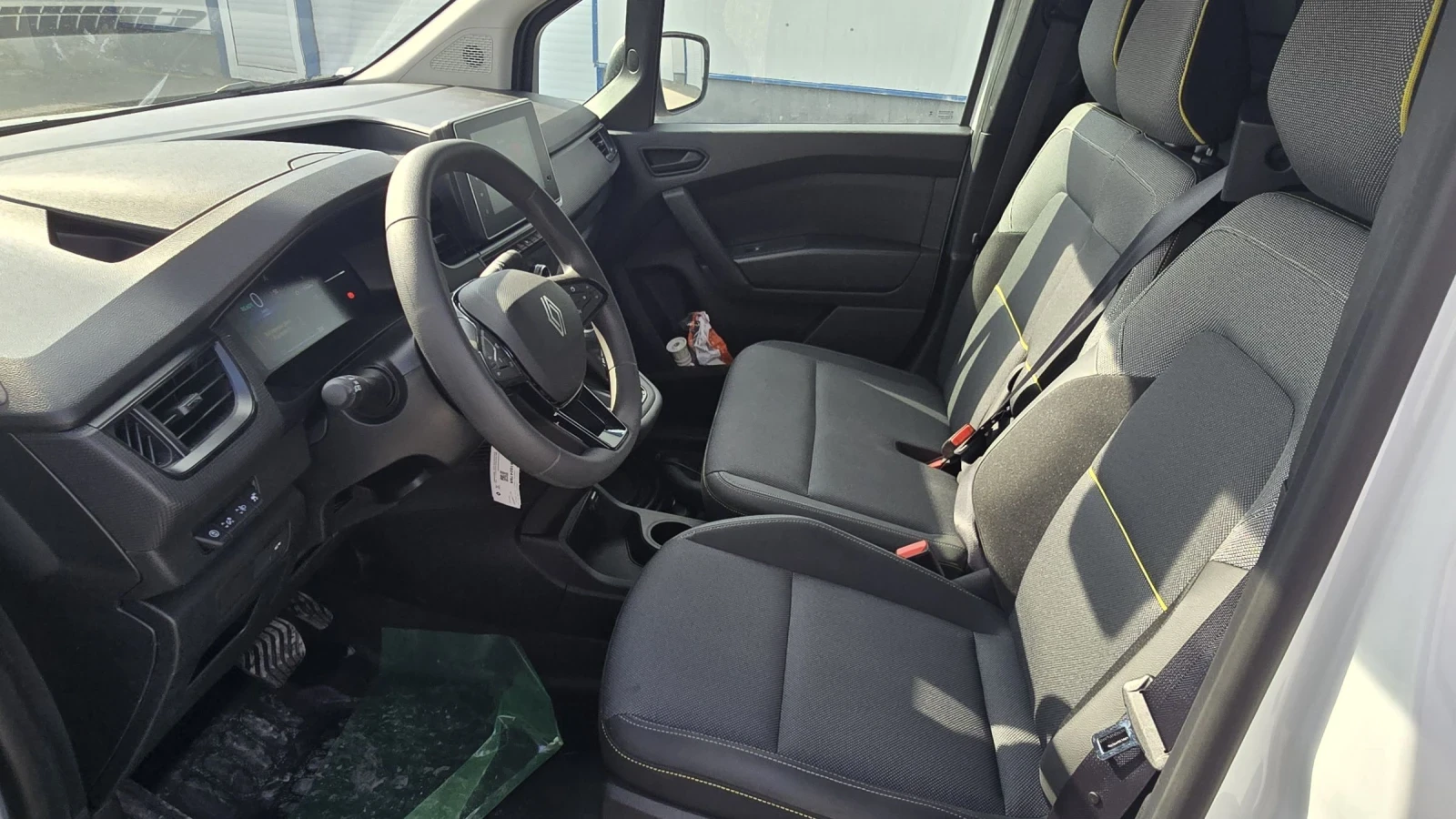 Renault Kangoo E-TECH EV45 22KW , снимка 8 - Автомобили и джипове - 53931295