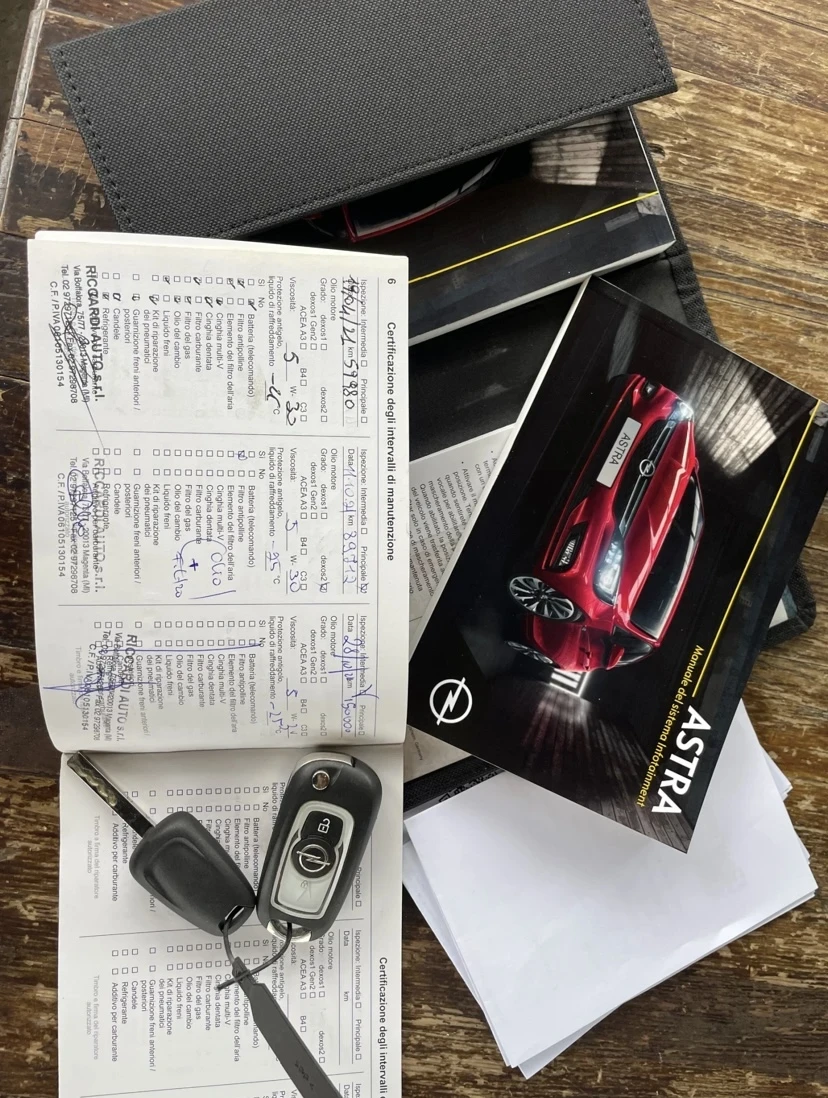 Opel Astra, снимка 9 - Автомобили и джипове - 54285340