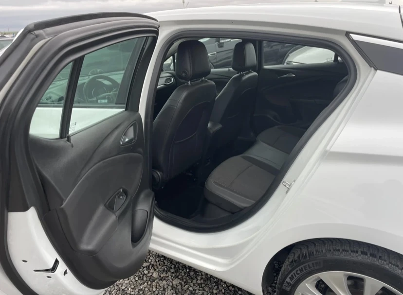 Opel Astra, снимка 7 - Автомобили и джипове - 54285340