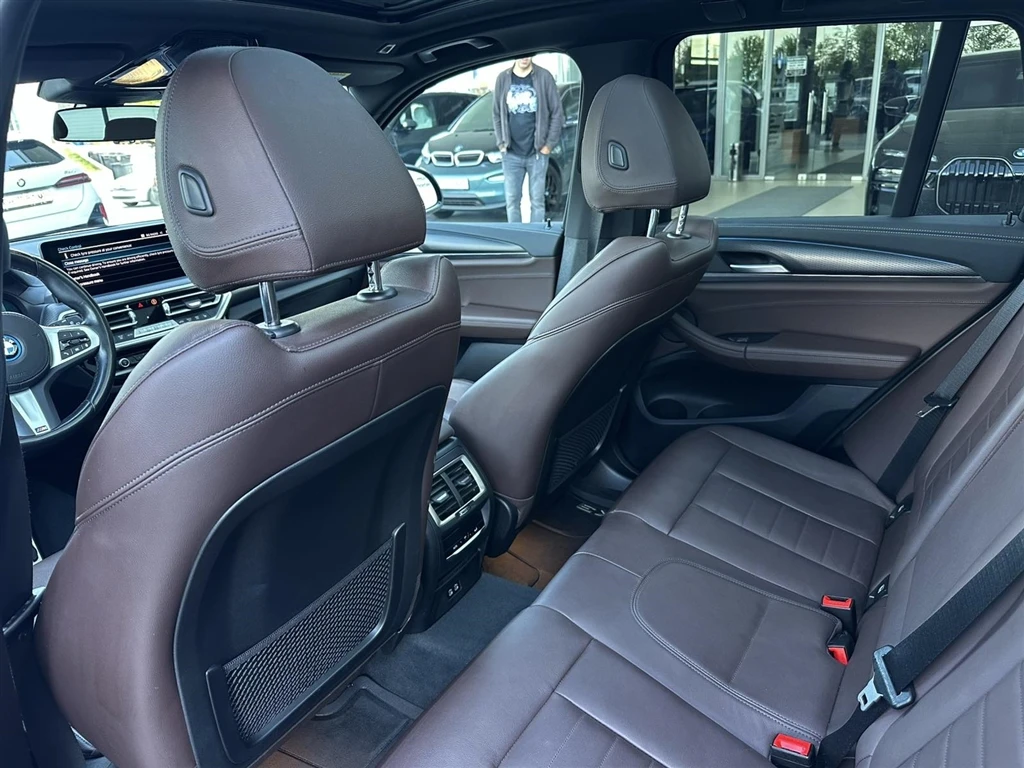 BMW iX3, снимка 9 - Автомобили и джипове - 54305115