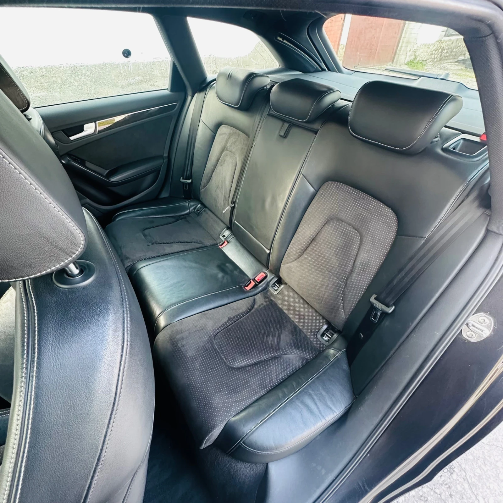 Audi A4 В8 3.0 DIESEL 239 k.s S-line Stronic Quatrro, снимка 9 - Автомобили и джипове - 54627969