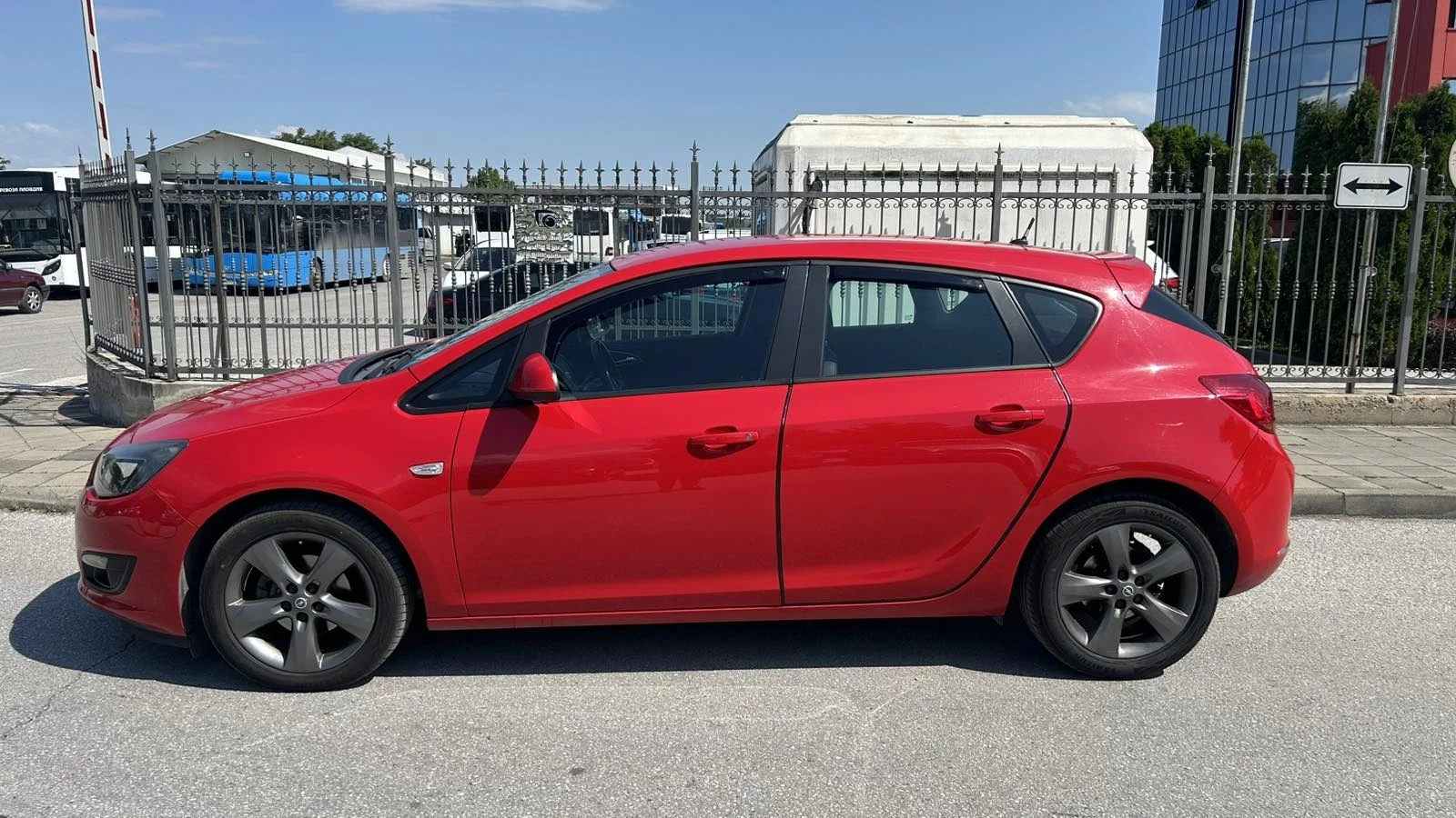 Opel Astra J