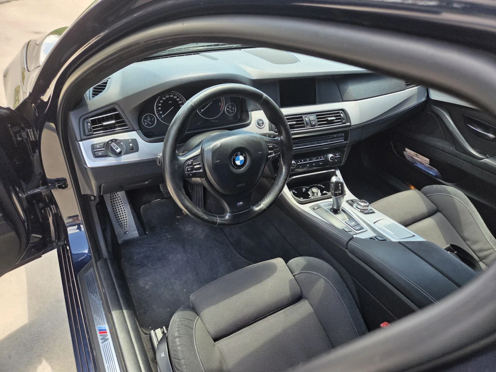 BMW 520 184hp, снимка 9 - Автомобили и джипове - 55104919