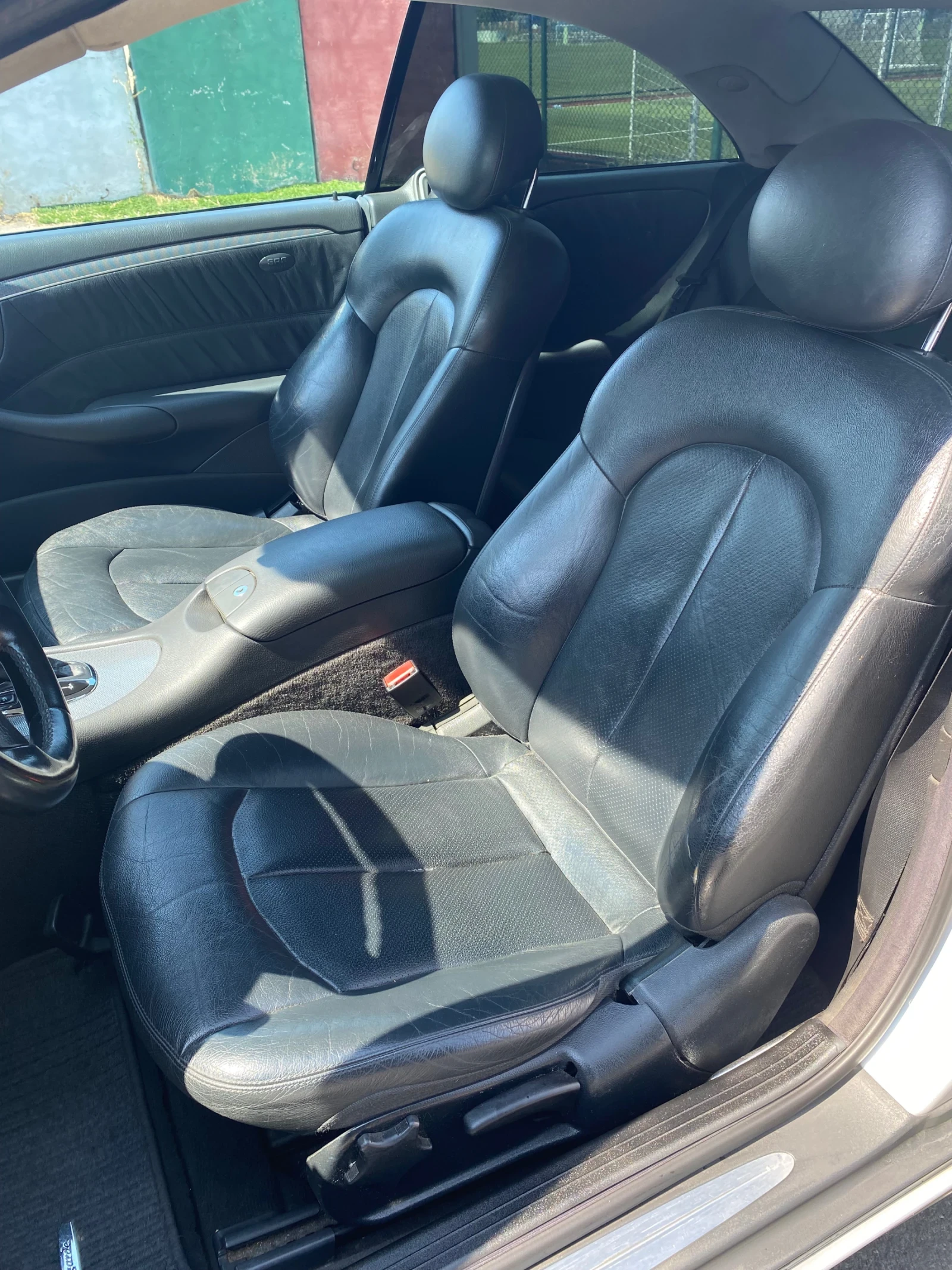 Mercedes-Benz CLK 2.0 KOMPRESOR! !ГАЗ! !KEYLESS!!, снимка 8 - Автомобили и джипове - 55432885