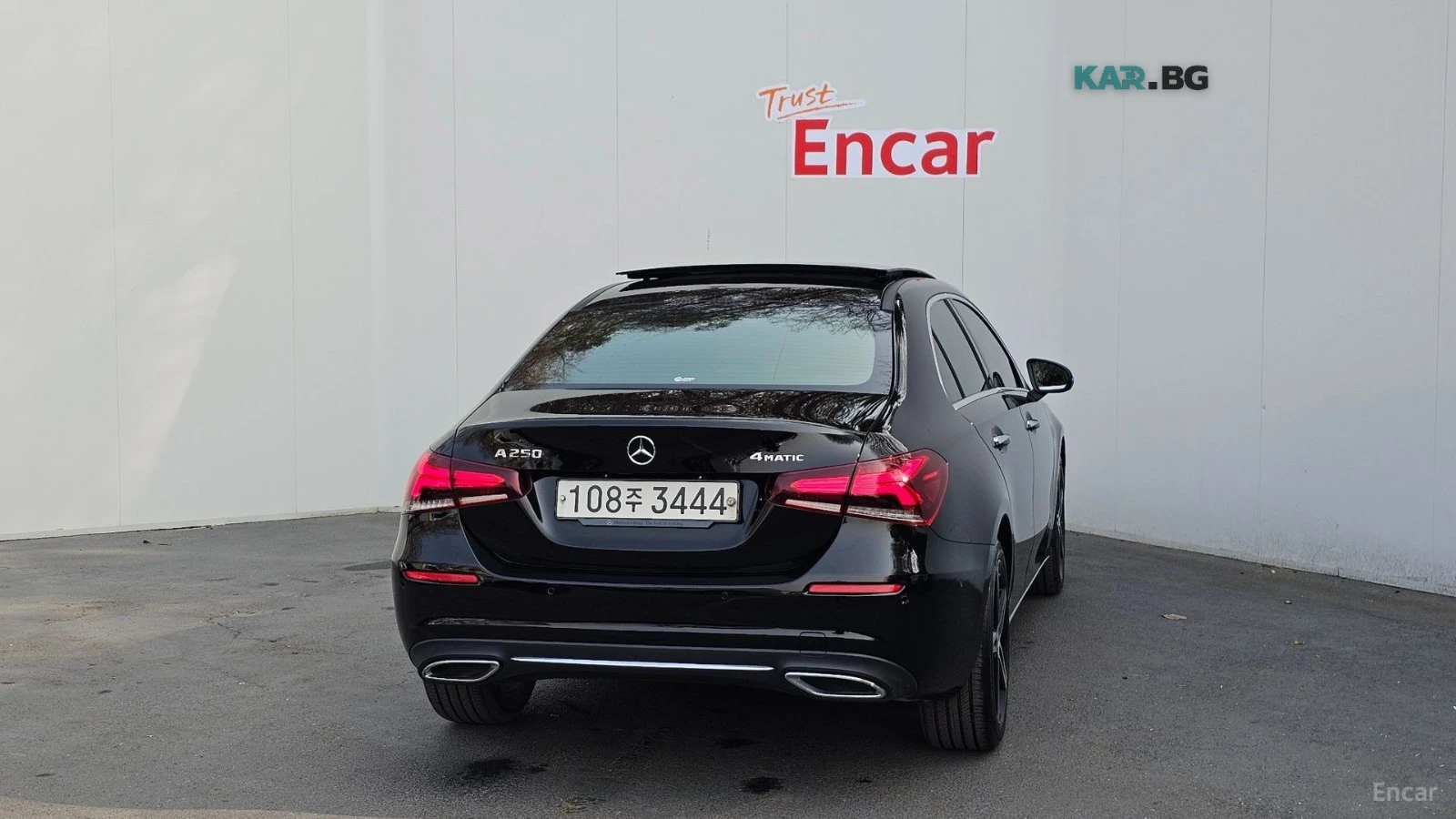Mercedes-Benz A 250 4MATIC* ПОДГРЕВ* КАМЕРА* ХЕДЪП* LANE* ASSIST* , снимка 4 - Автомобили и джипове - 55927310