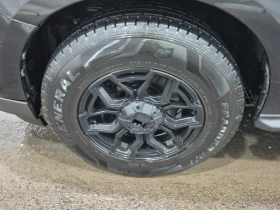 Nissan Pathfinder * SV TECH * CARFAX * , снимка 17