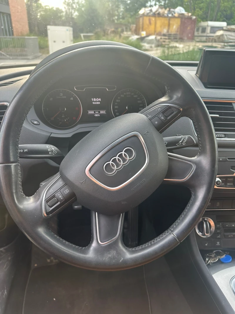 Audi Q3 2.0 TDI Quattro, снимка 7 - Автомобили и джипове - 47537691