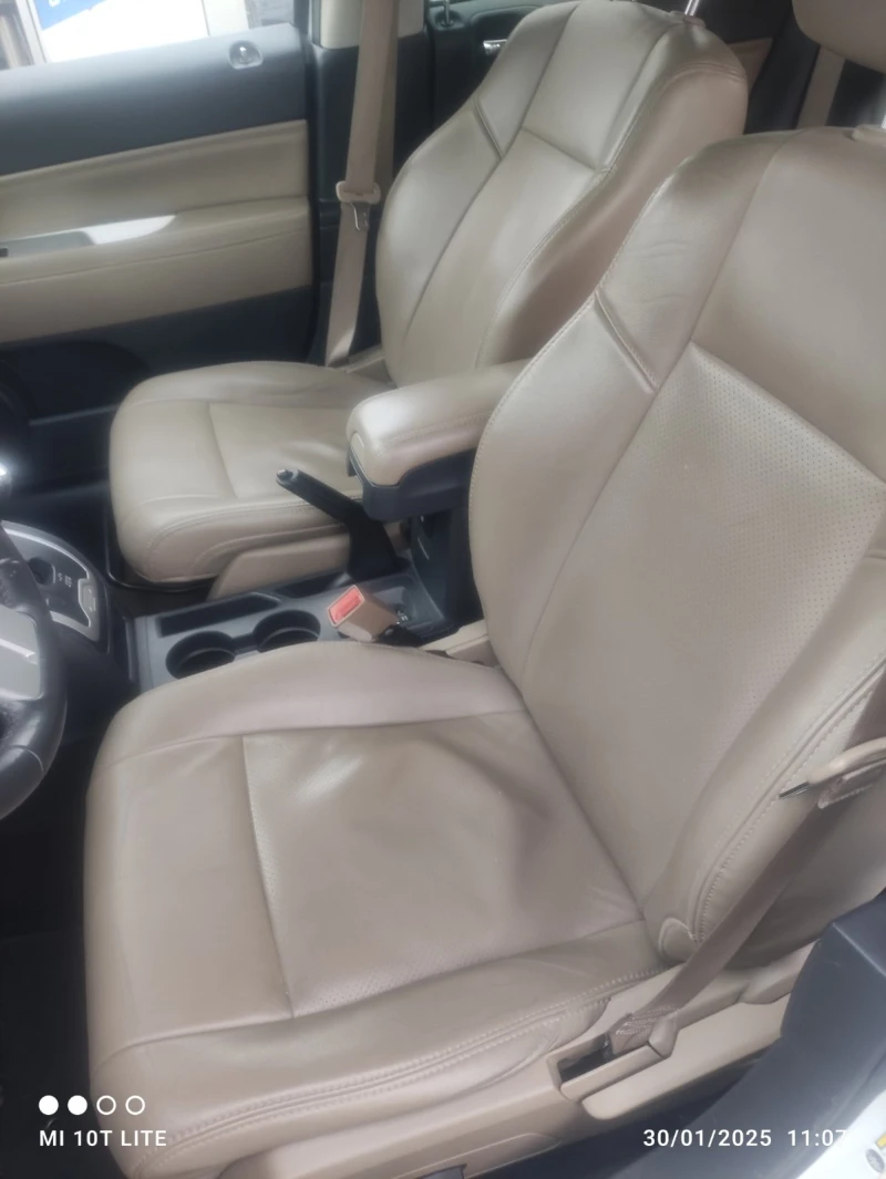 Jeep Compass, снимка 4 - Автомобили и джипове - 51692122