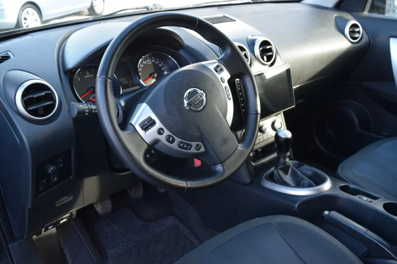Nissan Qashqai 1.5dci* 110kc* Euro5* 145000 км* Нави* Камера, снимка 9 - Автомобили и джипове - 52169749