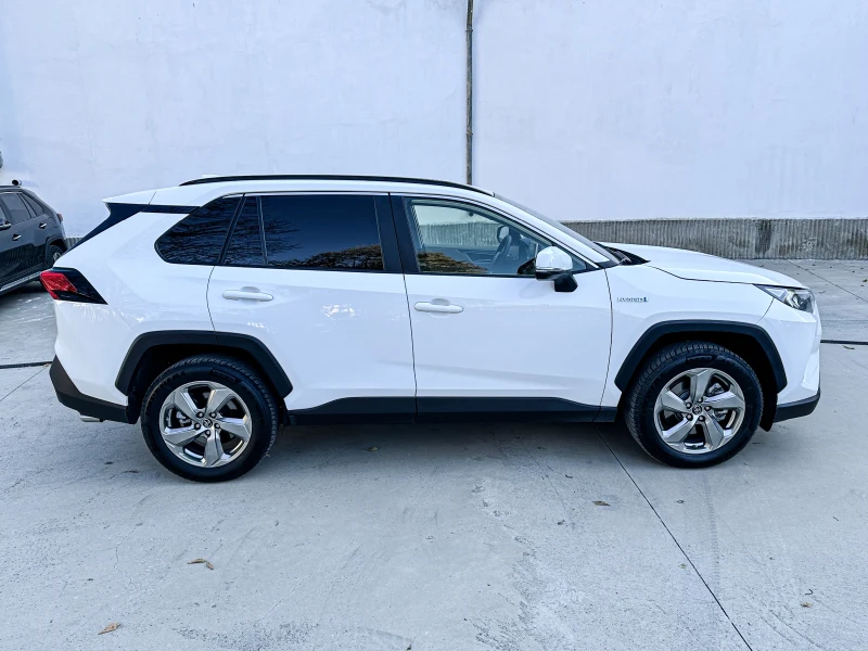 Toyota Rav4 2.5Hybrid/4x4/гаранция/126000км., снимка 8 - Автомобили и джипове - 52597850