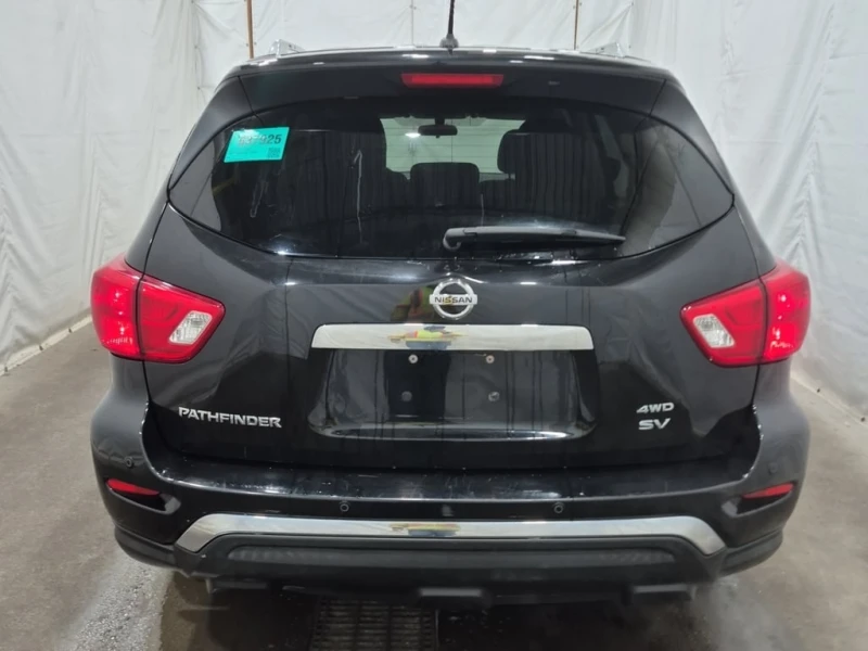 Nissan Pathfinder * SV TECH * CARFAX * , снимка 6 - Автомобили и джипове - 53304101