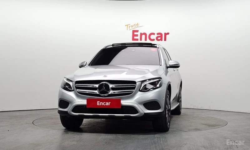 Mercedes-Benz GLC 350, снимка 3 - Автомобили и джипове - 53515610