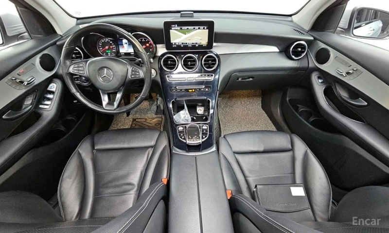 Mercedes-Benz GLC 350, снимка 7 - Автомобили и джипове - 53515610