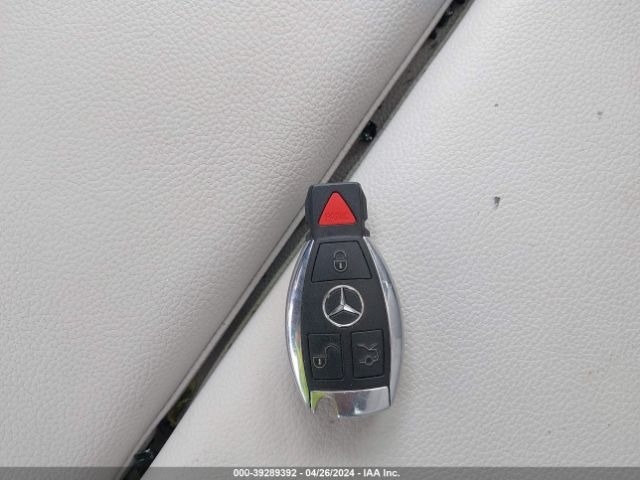 Mercedes-Benz GLA 250 4MATIC, снимка 14 - Автомобили и джипове - 46262260