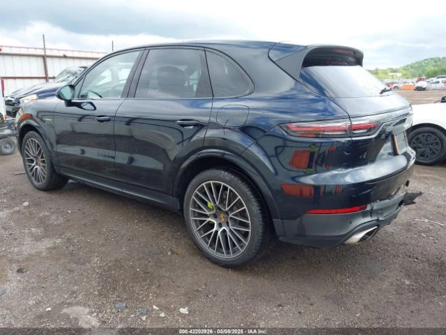 Porsche Cayenne E-HYBRID - изображение 3