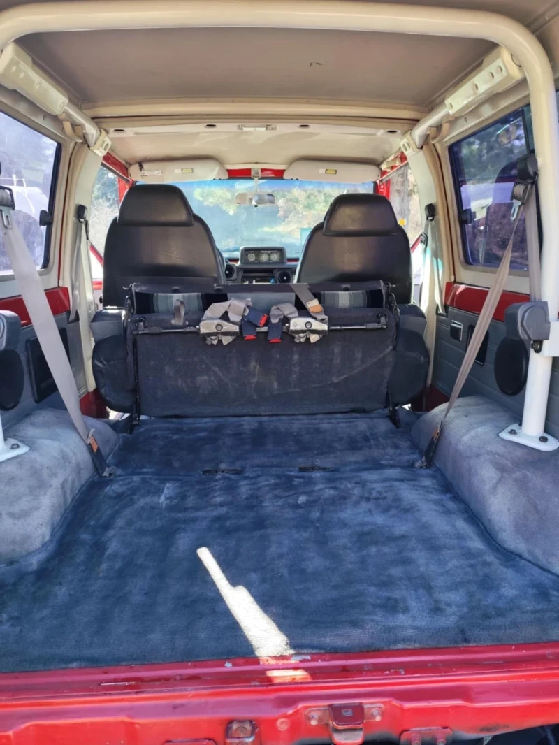 Toyota Land cruiser LG 73, снимка 8 - Автомобили и джипове - 53836656