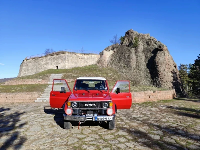 Toyota Land cruiser LG 73