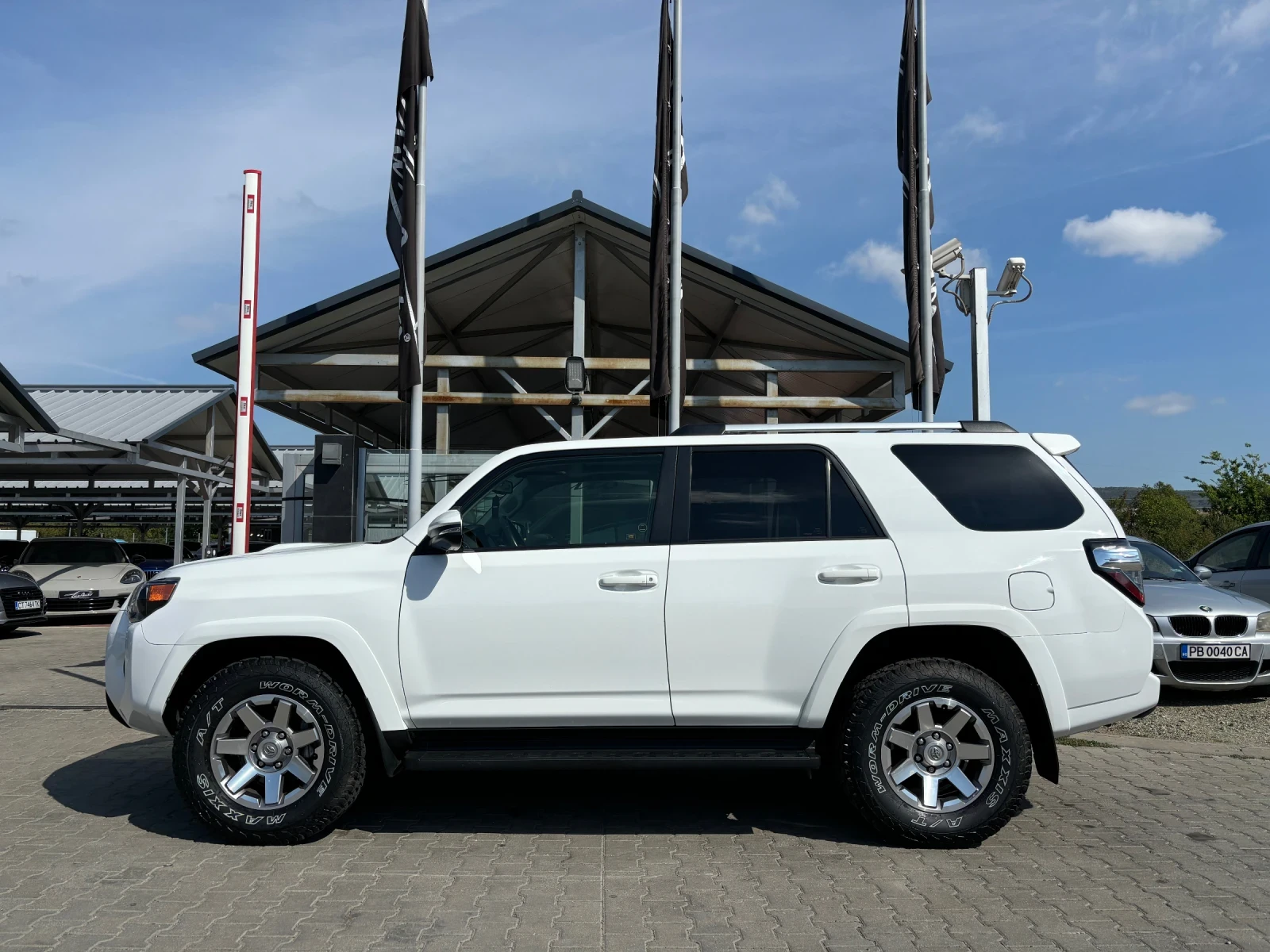 Toyota 4runner TRD#NAVI#CAMERA#81000KM - изображение 7