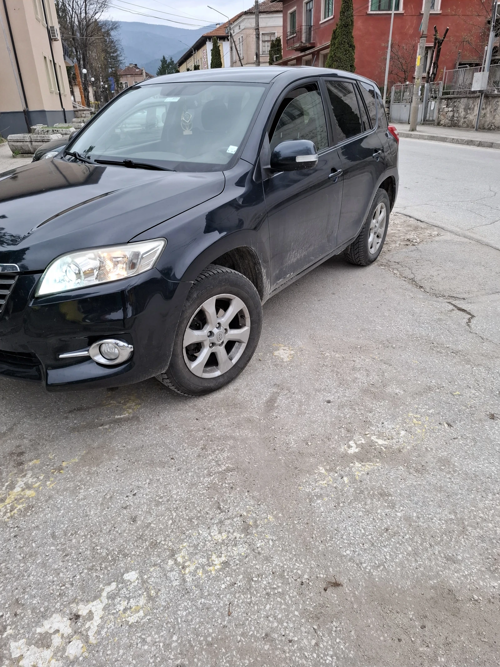 Toyota Rav4  - изображение 2