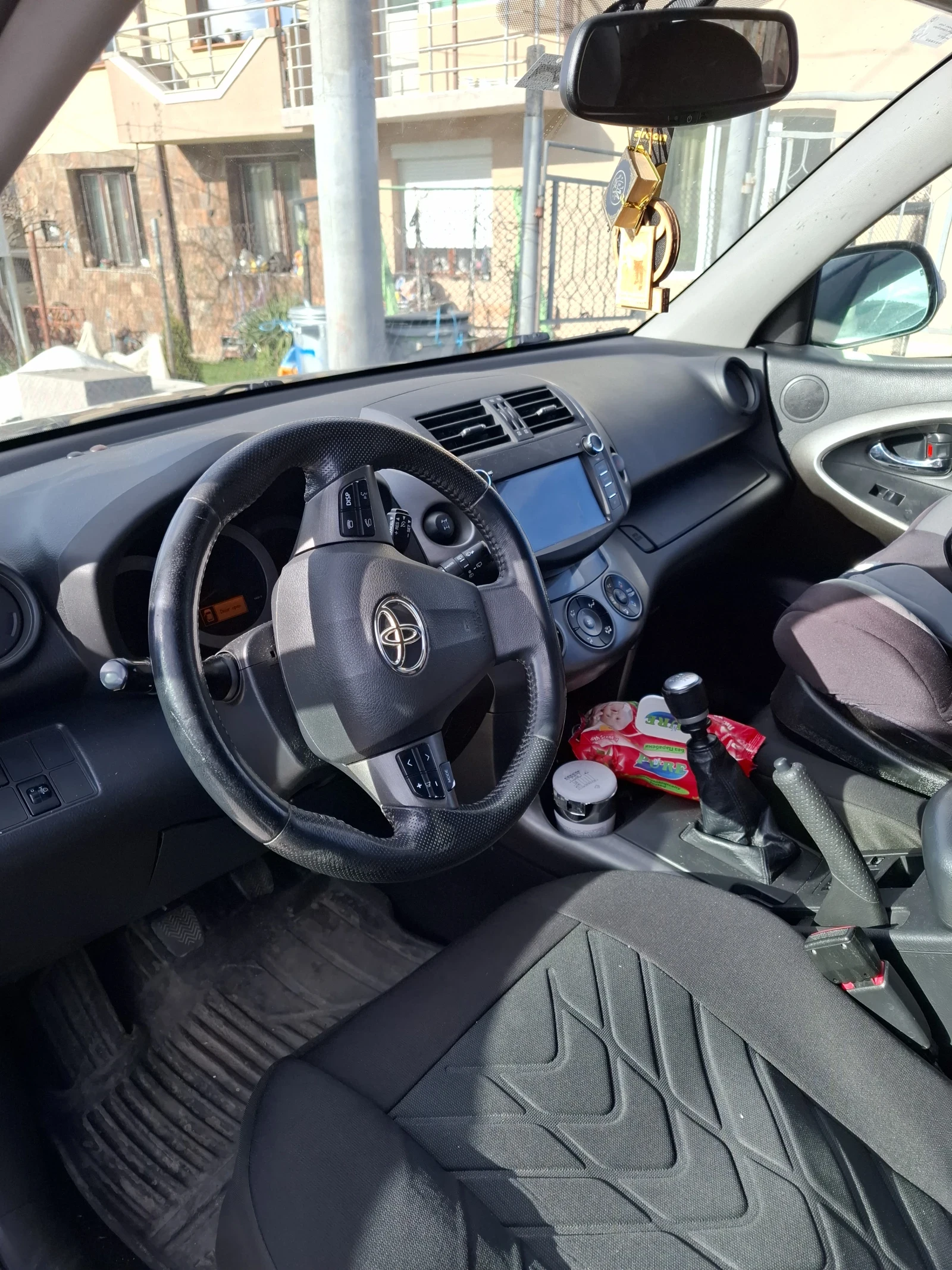 Toyota Rav4  - изображение 4