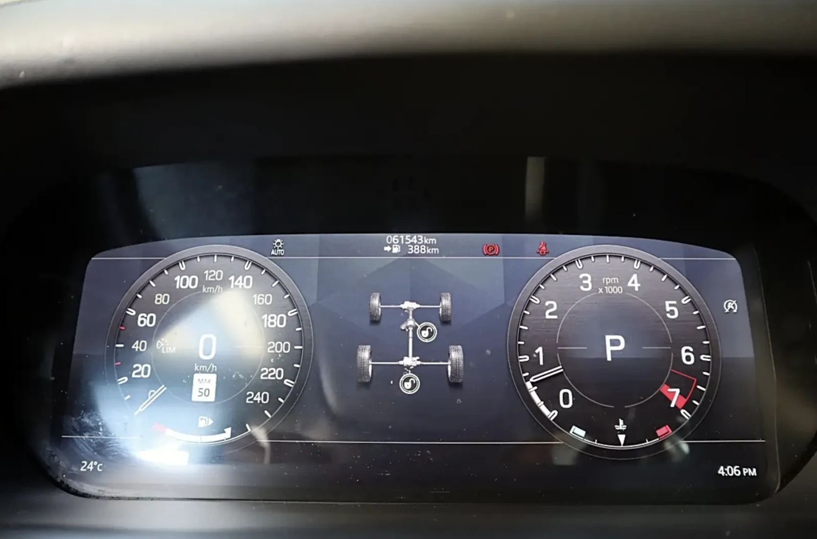 Land Rover Defender 2021 Land Rover Defender 110 X-Dynamic HSE - изображение 9