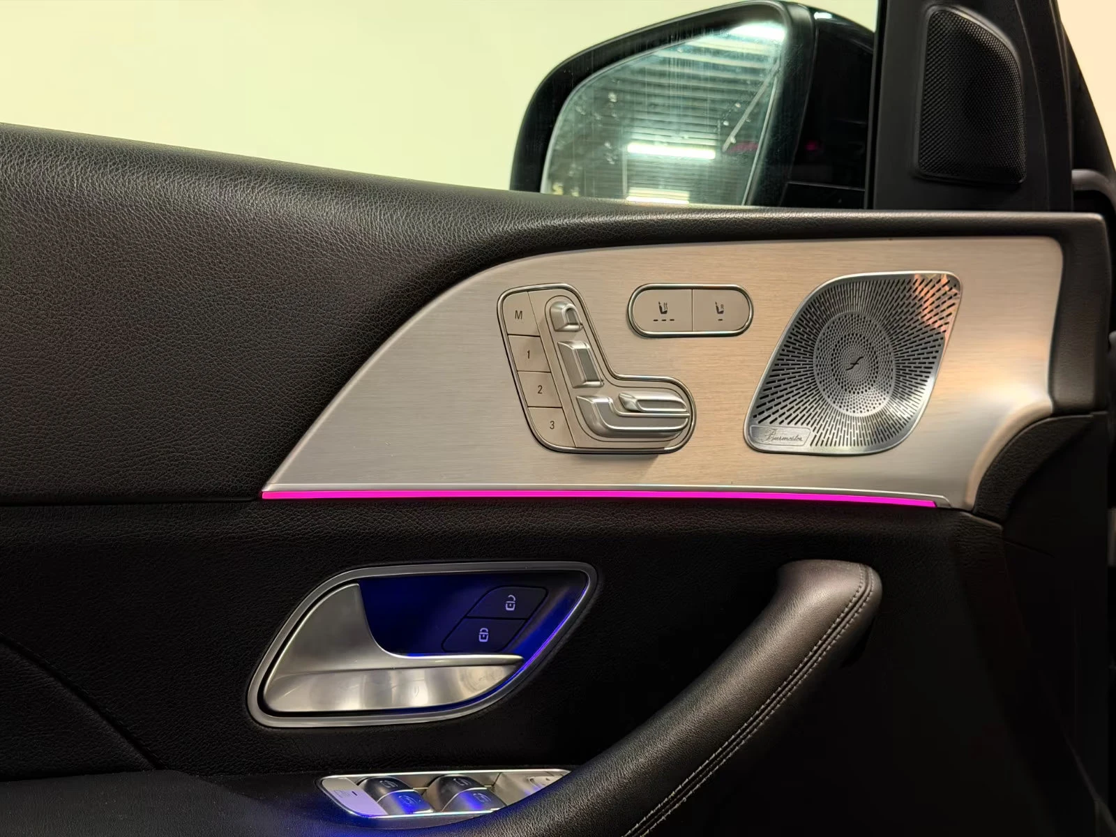 Mercedes-Benz GLE 350 d/AMG/272HP/4MATIC/PANO/BURM/360/MEMO/AHK/955g, снимка 13 - Автомобили и джипове - 53912187