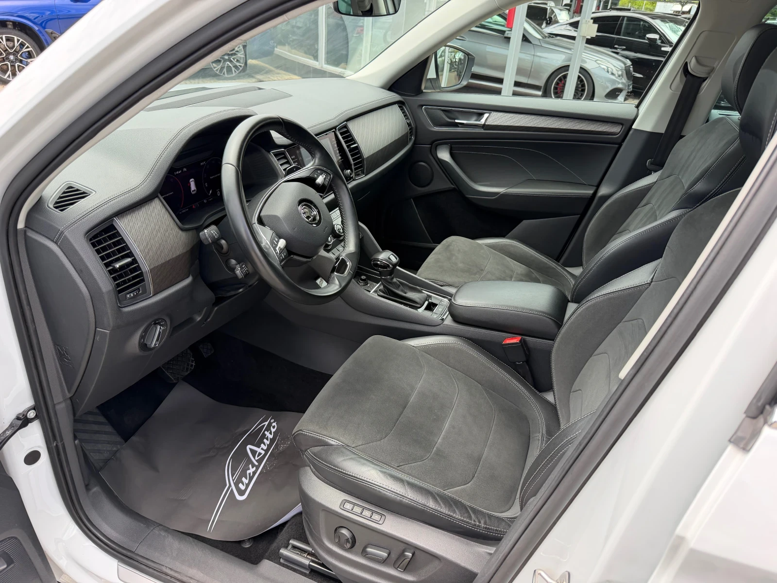 Skoda Kodiaq 2.0TDI#PANORAMA#7МЕСТА#ALCANTARA#DISTR#KEYLESS#, снимка 8 - Автомобили и джипове - 54430917