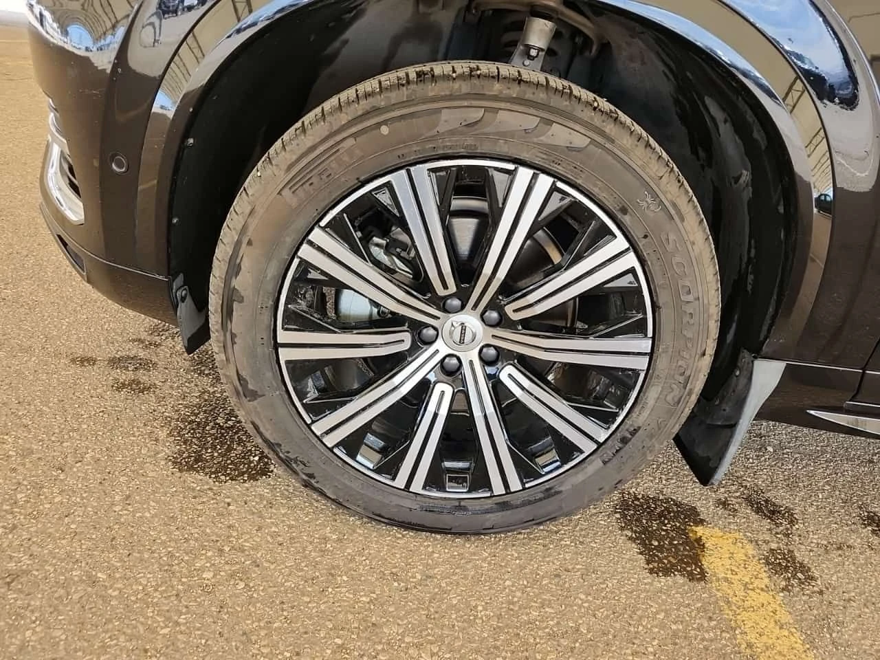 Volvo Xc90  PLUS BRIGHT THEME / CARFAX / ЦЕНА ДО БЪЛГАРИЯ , снимка 5 - Автомобили и джипове - 55281811