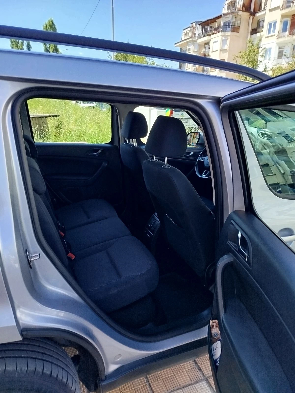 Skoda Yeti, снимка 12 - Автомобили и джипове - 55657852
