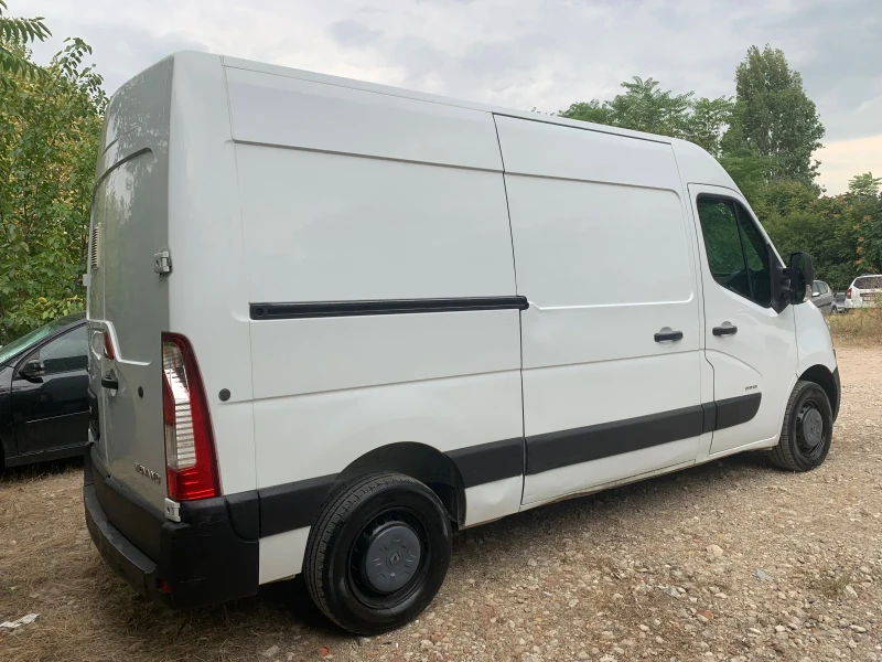 Renault Master 2, 3 новият мотор, снимка 2 - Бусове и автобуси - 47330648