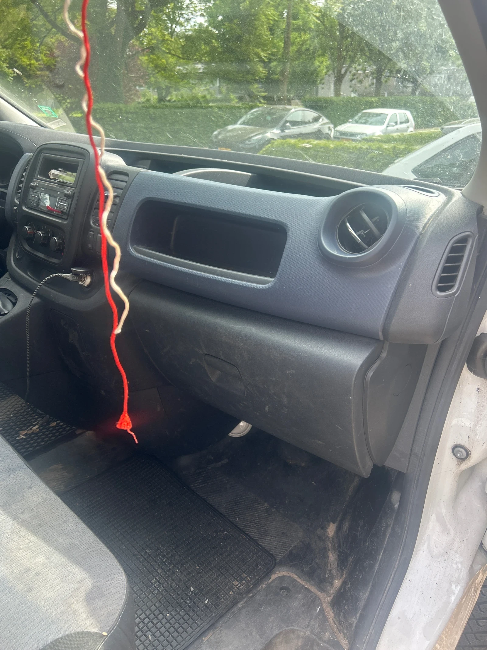 Opel Vivaro  - изображение 4