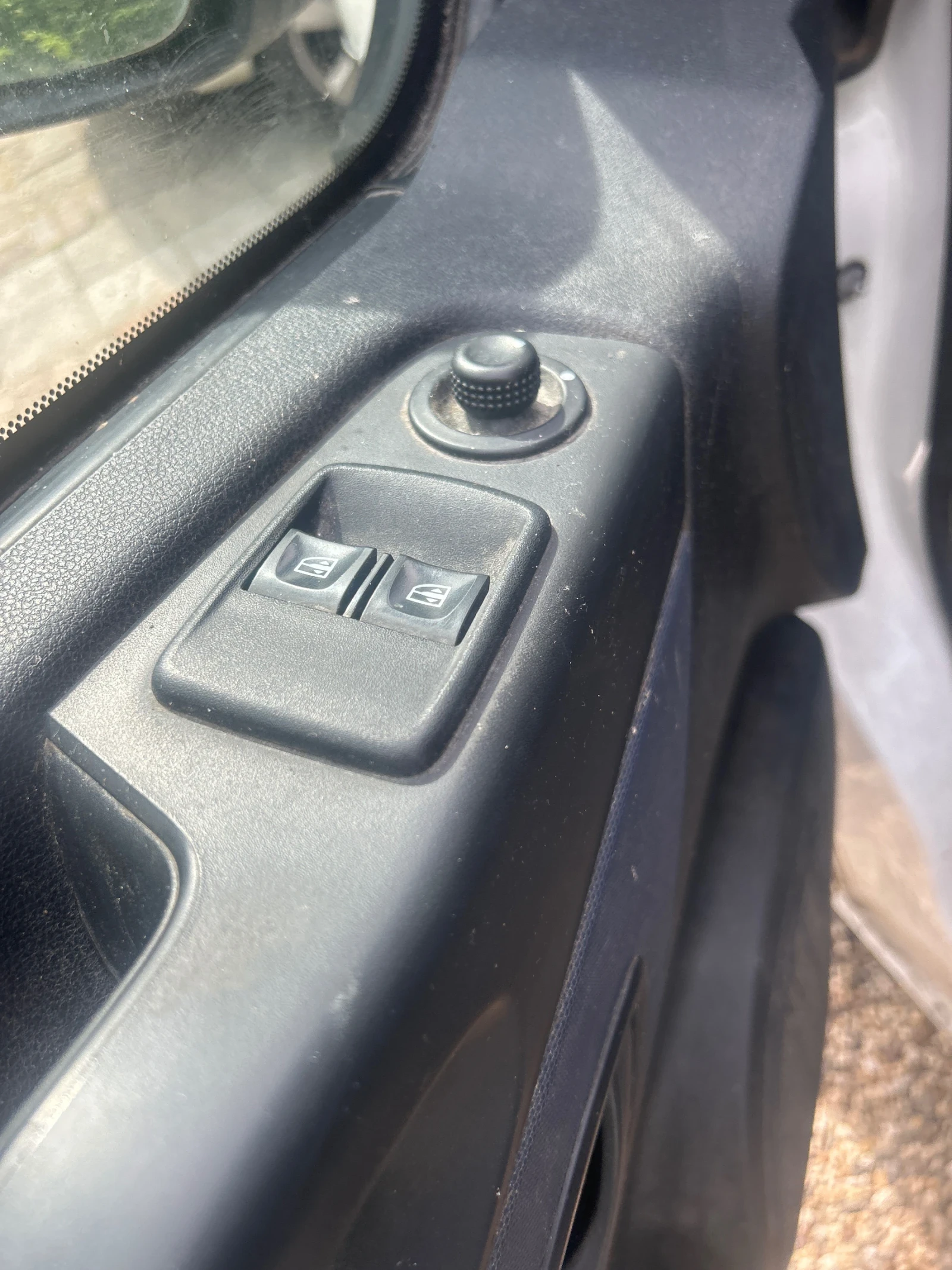 Opel Vivaro  - изображение 9