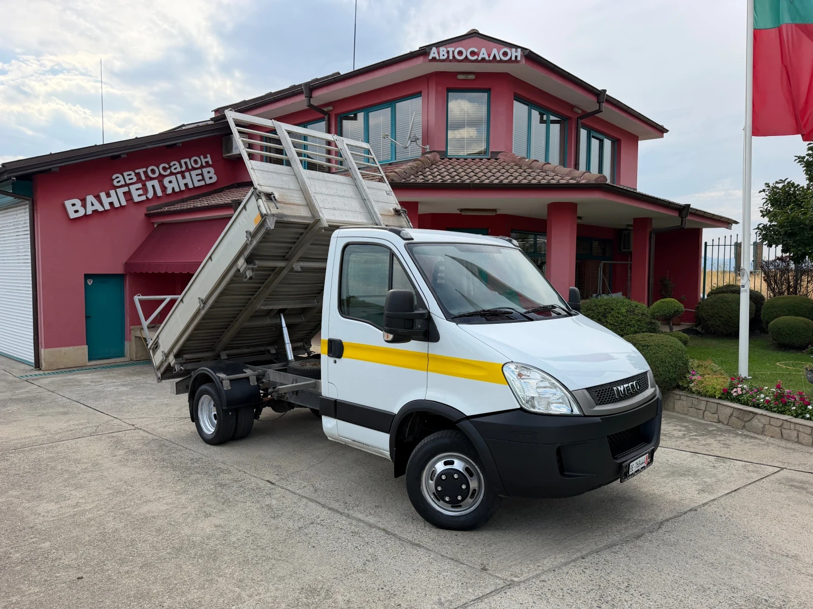 Iveco Daily 3.0HPI* 35C15* Тристранен самосвал* 3.10 метра кош, снимка 9 - Бусове и автобуси - 56041473