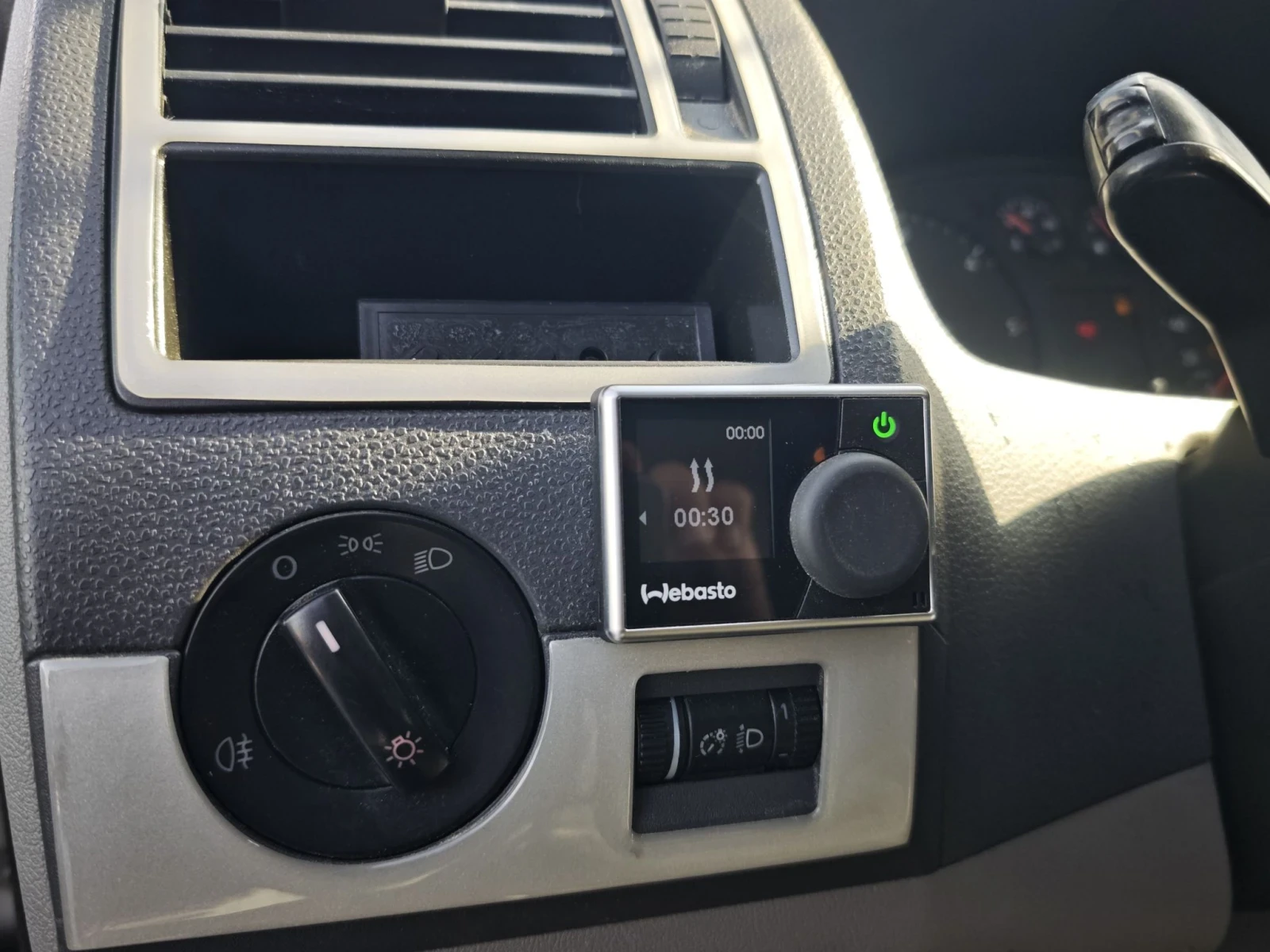 VW T5 2.5 130ks, Caravelle, снимка 12 - Бусове и автобуси - 56369363